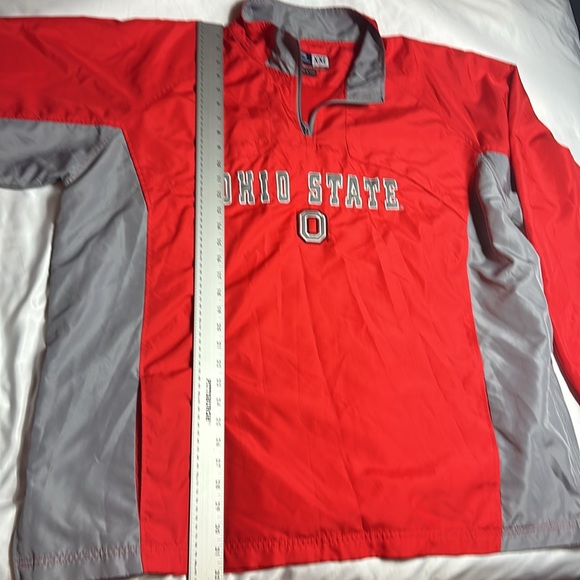 Ohio State Pullover OSU OH IOXXL Nylon Pullover Half Zip. See pic small hole - Picture 6 of 10